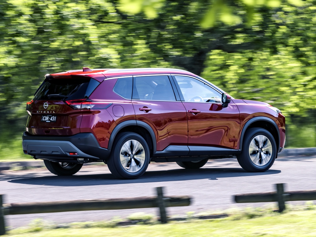 Nissan XTrail Reviews Overview GoAuto