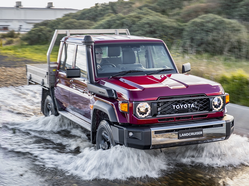 Toyota Celebrates Land Cruiser's 70th With Retro Truck - The Car Guide