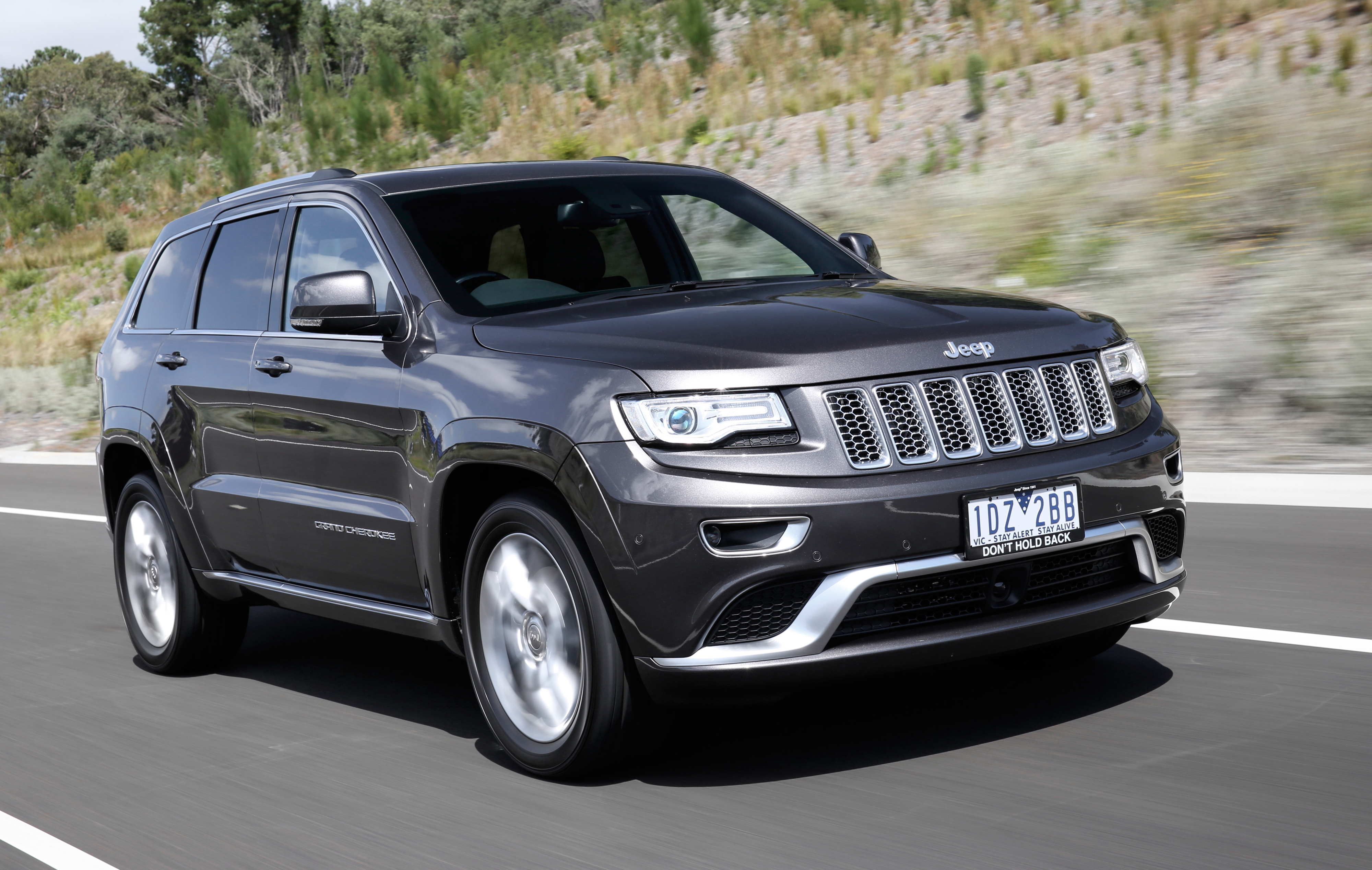 Jeep Quietly Raises The Flagship At The Summit Goauto