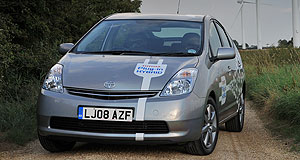 Toyota tests plug-in Prius in UK