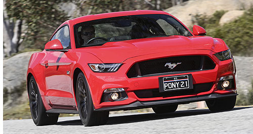 Ford Mustang to go hybrid