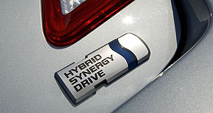 Toyota defends hybrid recycling program