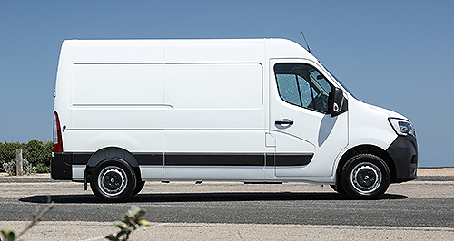 Renault boosts LCV service cover
