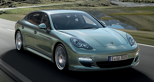 Porsche’s facelifted Panamera to go plug-in