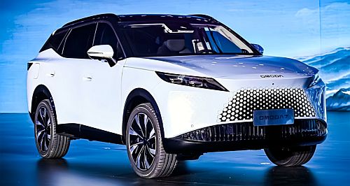 Chinese debut for Chery Omoda 7 SUV