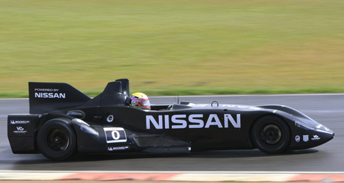 Wild Nissan racer tests