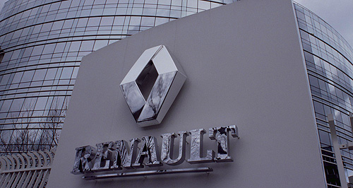 Renault raided over emissions claims
