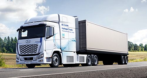 Hyundai Xcient FCEV truck makes US debut