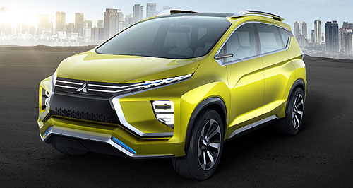 Mitsubishi previews XM people-mover concept