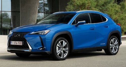 Lexus gifts UX300e owners with three years free power