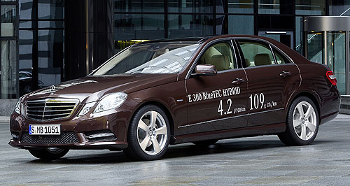 Mercedes debates hybrid E-class