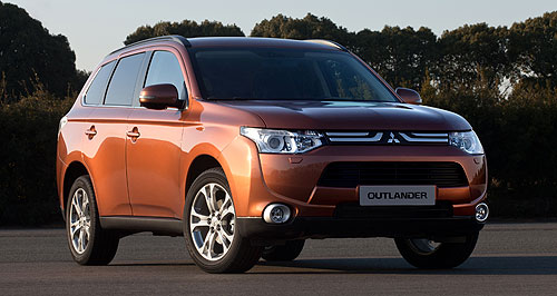Geneva show: Mitsubishi reveals new Outlander