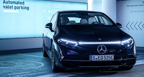 Benz and Bosch collaborate on driverless parking