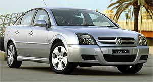 Holden slashes Vectra pricing
