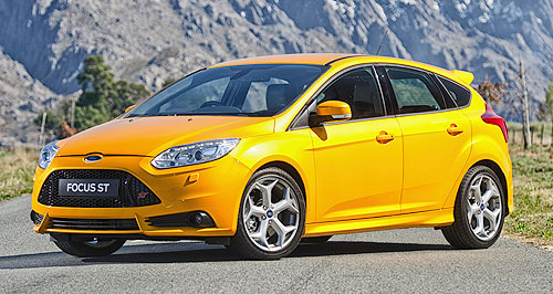 Ford Focus RS officially confirmed for 2015