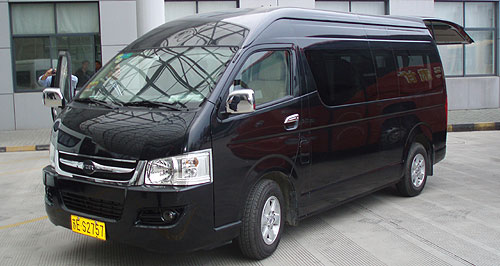 China's Higer set to roll out van and ute for Oz