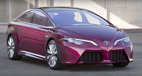 Detroit show: Toyota NS4 sets style for Camry