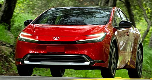 Plug-in hybrids need 200km battery: Toyota 