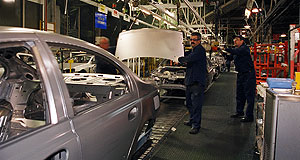 Ford Oz cuts production
