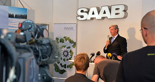 Saab slides into administration