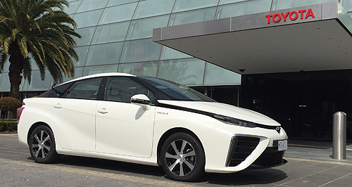 Toyota pins hydrogen hopes on commercial sector