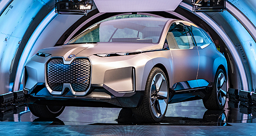 Paris show: BMW won’t build ‘robotaxis’