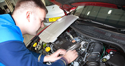 Renault offers free servicing