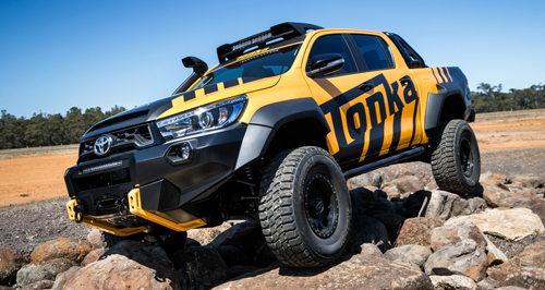 Toyota plans new high-end HiLux