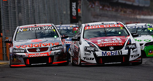 V8 Supercars look to end two-horse race